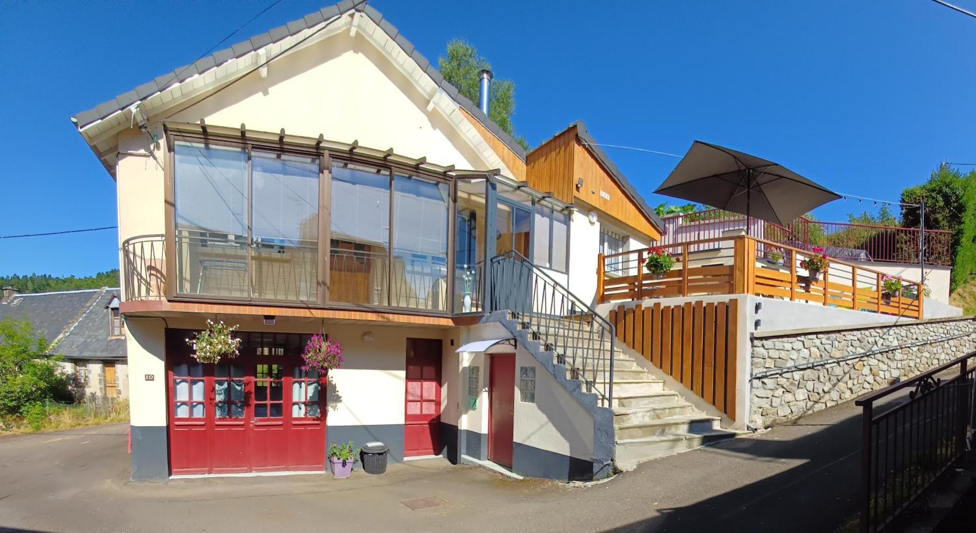 Les Planchettes Villa Orcival Exterior photo